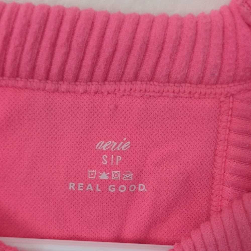 Pink Ribbed Halter Top - Picture 2 of 2
